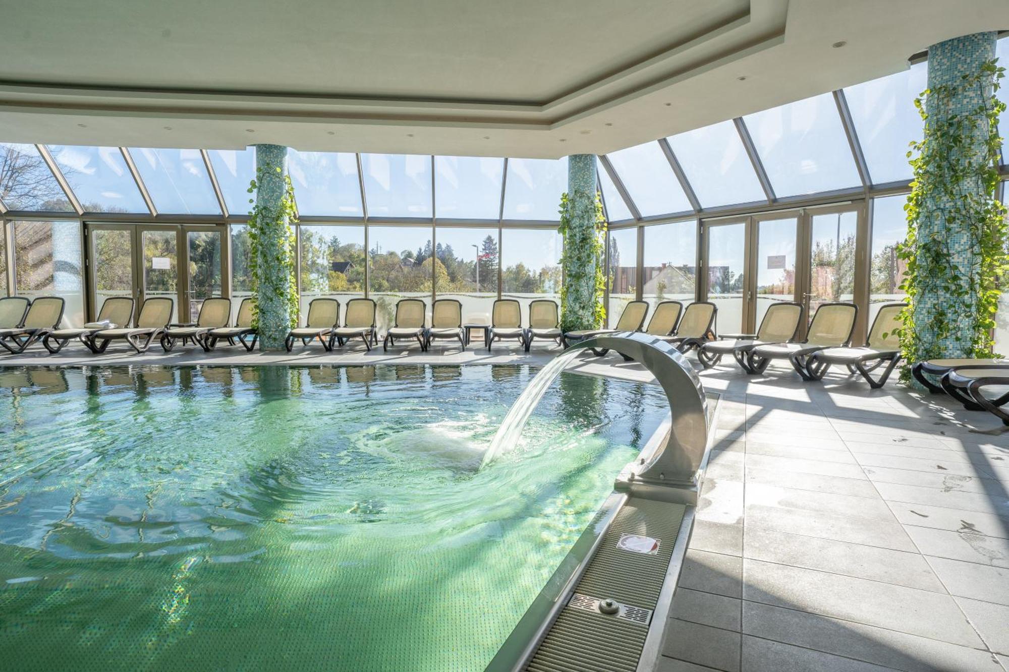 Hotel Premier Aqua - Adults Only فردنيك المظهر الخارجي الصورة Indoor pool